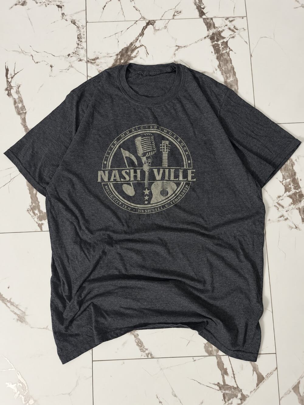 Nashville Men's L classic stylish Short-sleeve T-shirt